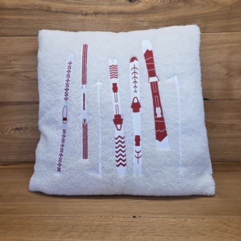 Coussin les skis 45x45cm
